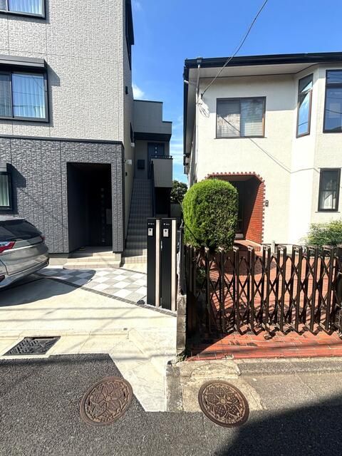 Land for Sale in Setagaya, Tokyo - 39.18 Tsubo Plot - Thumbnail 3