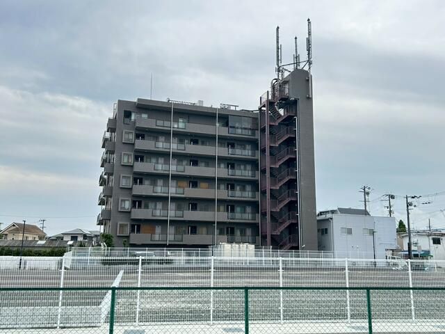 3LDK Apartment for Sale near Tsuruhara Station, Izumisano - Thumbnail 2