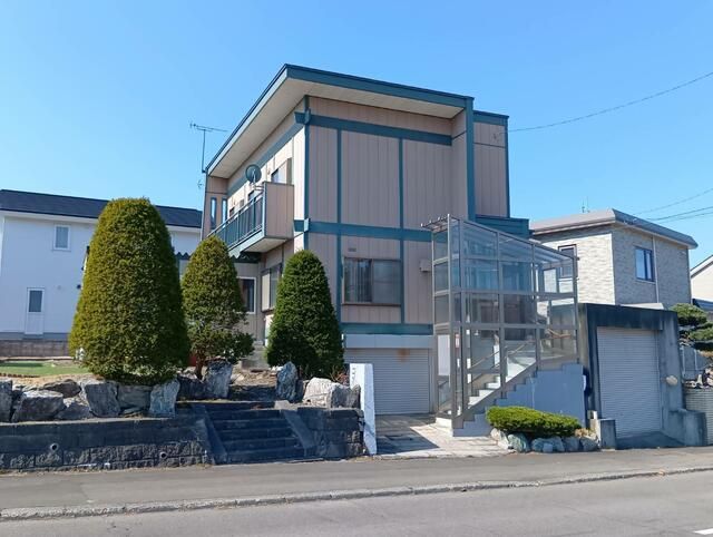 4LDK House with Basement in Kitahiroshima, Hokkaido - 1490万 Yen - Image 1