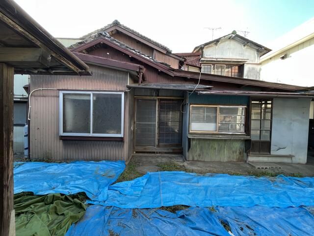 1868 Meiji-Era House for Renovation in Sano, Tochigi - Thumbnail 2