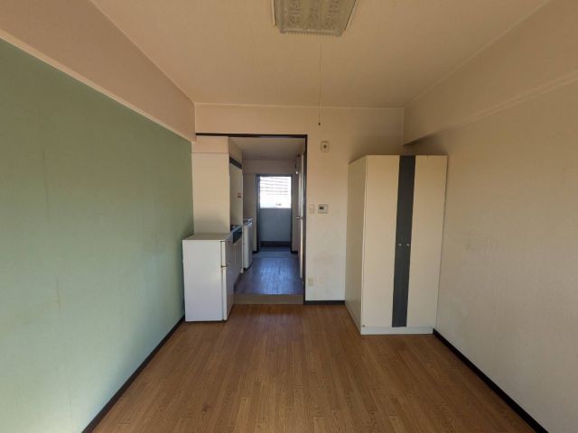 Studio Apartment for Sale in Sky Mansion Kurume, Fukuoka - Thumbnail 3