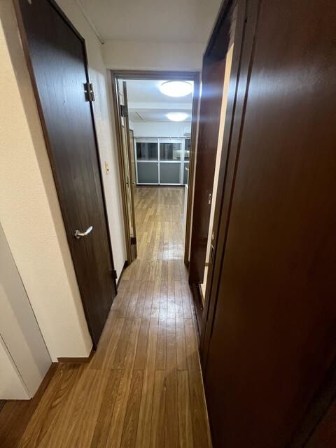 1LDK Apartment for Sale in Ebisu, Shibuya, Tokyo - 4.87% Yield - Thumbnail 4