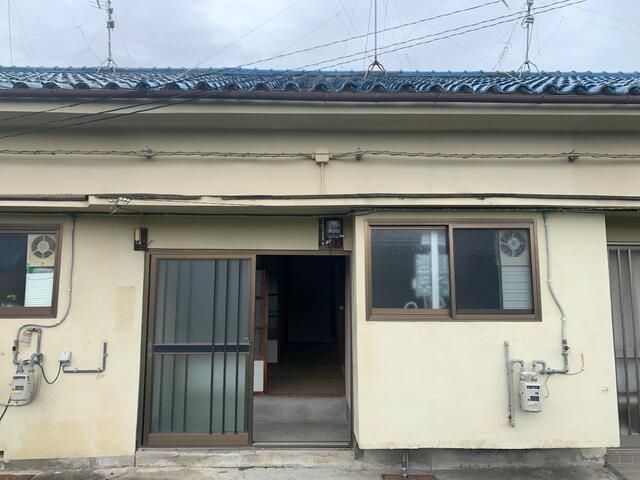 2K Apartment for Rent in Hannan City, Osaka - 27,000 Yen - Thumbnail 3