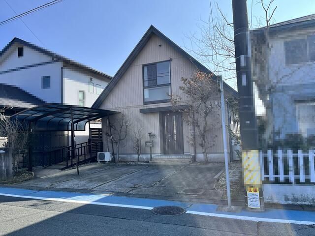 4LDK Detached House in Toyohashi with Open-Plan Living | 2002 Build - Thumbnail 3