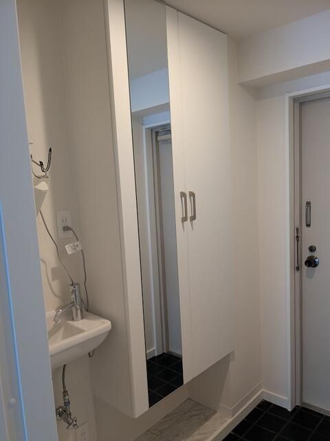 Renovated 1R Apartment for Sale in Central Akita City - Thumbnail 3