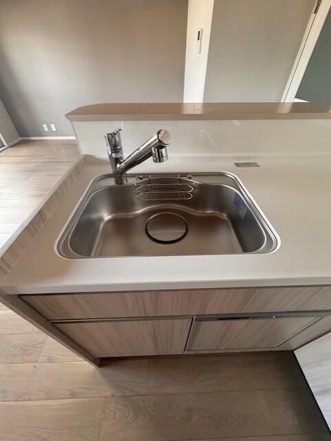 Renovated 3LDK Maisonette Apartment for Sale in Toyonaka, Osaka - Thumbnail 3