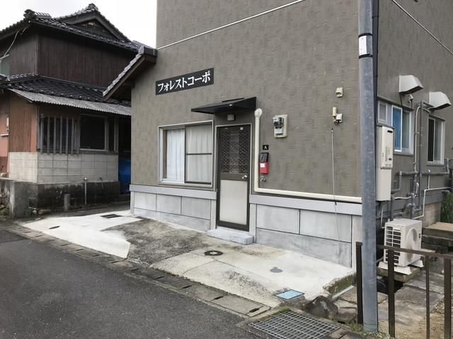 One-Room Apartment for Rent in Quiet Arita, Saga - No Key Money - Thumbnail 3