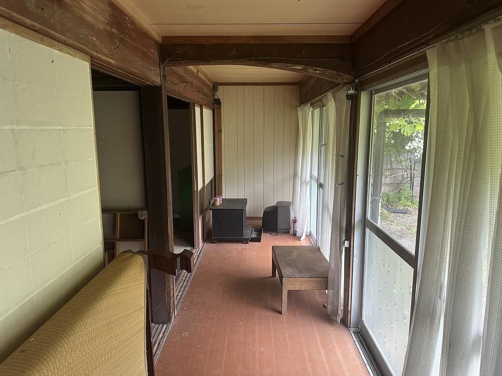 3DK Detached House for Sale in Mine City, Yamaguchi - Thumbnail 2
