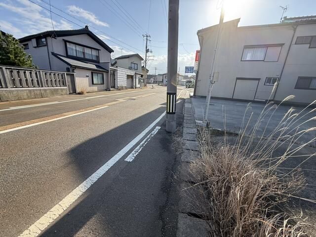 3LDK Wooden House on 318sqm Land in Kashiwazaki, Niigata - Thumbnail 2