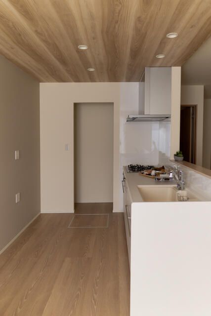 New 3LDK House in Toyohashi with Solar & High Insulation - Thumbnail 2