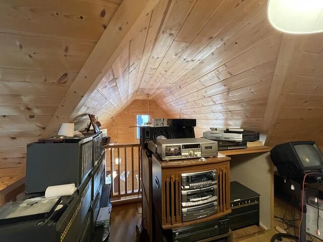 Log House for Sale in Nagano City - 2LDK, Good Condition - Thumbnail 4
