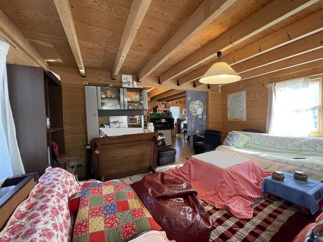 Log House for Sale in Nagano City - 2LDK, Good Condition - Thumbnail 2