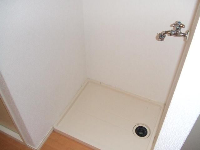 1K Apartment for Rent near JR Senrioka Station, Setti City - Thumbnail 3