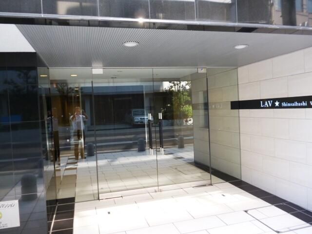 1K Apartment for Sale in Osaka Nishi Ward, RAV Shinsaibashi West - Thumbnail 2
