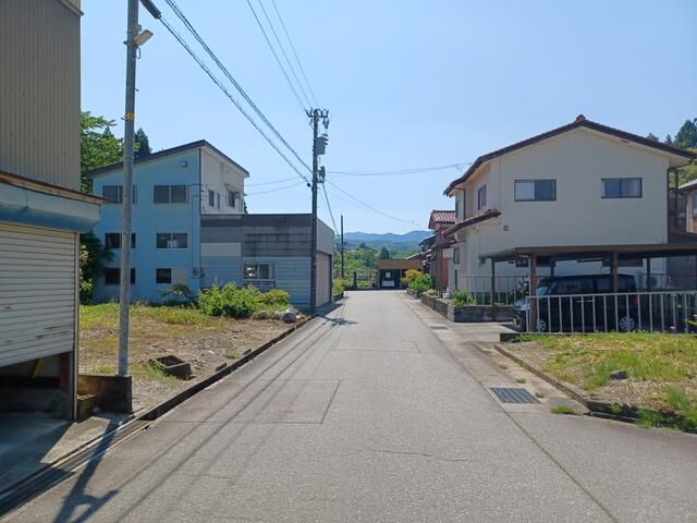 Residential Land Plot for Sale in Yatsuo, Toyama City - Thumbnail 4