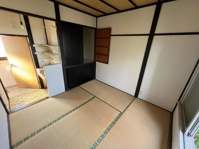 Affordable 1R Apartment for Rent in Yokohama Minami Ward - Thumbnail 4