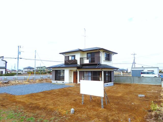 Renovated 3LDK House for Sale in Chikusei, Ibaraki - Thumbnail 3