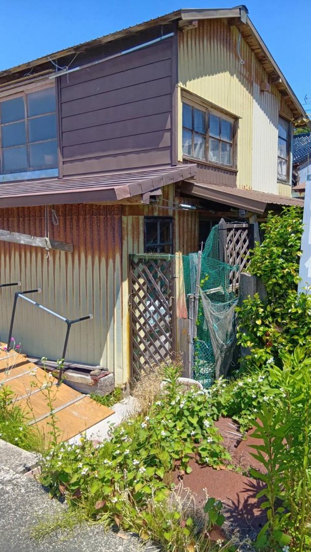 3DK House for Sale in Sado City, Niigata Prefecture - Thumbnail 2