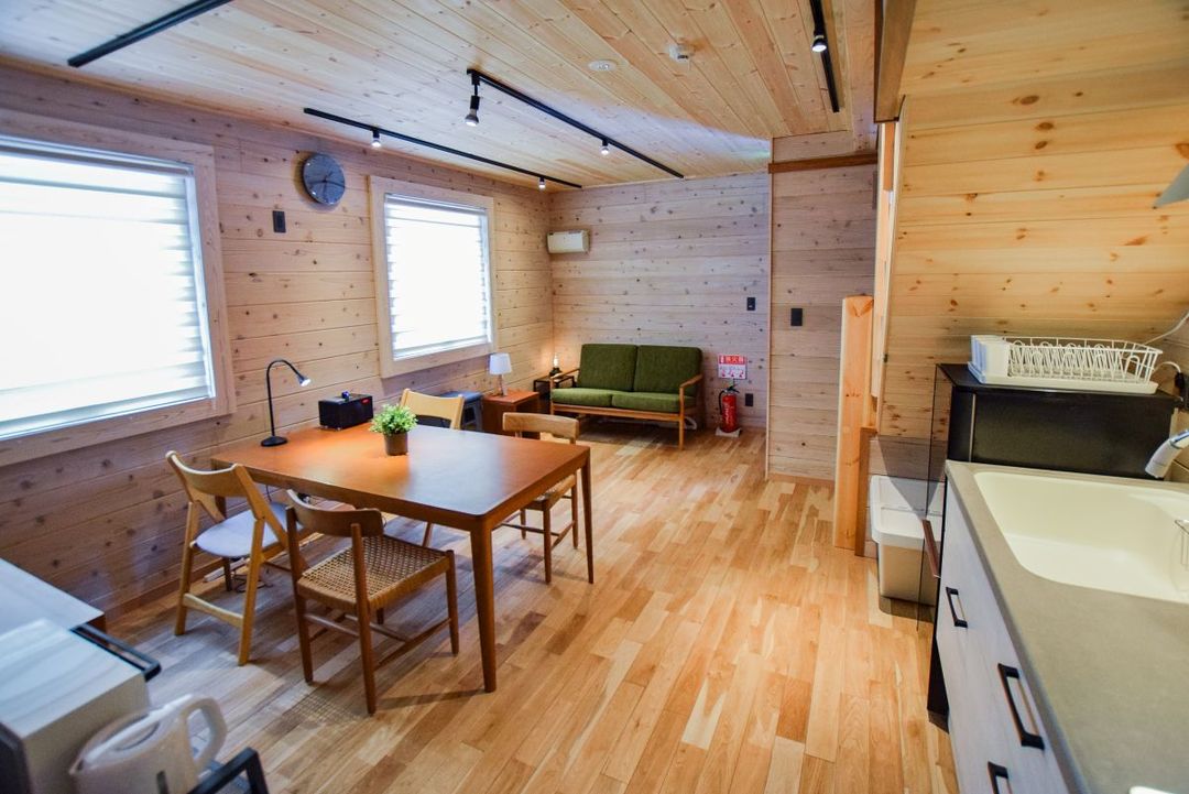 4-Bedroom Modern Alpine Chalet in Misorano, Hakuba - Thumbnail 4