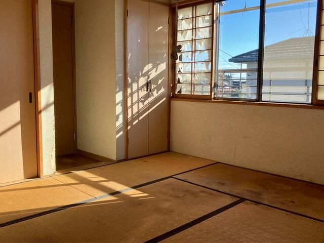 Used Detached House for Sale in Hitachinaka, Ibaraki - 4LDK - Thumbnail 4