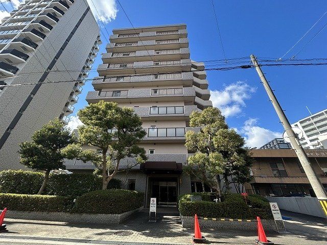 3LDK Apartment for Sale in Joto Ward, Osaka - 67.80 sqm - Thumbnail 3