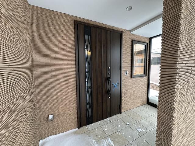 6LDK Terrace House with Island Kitchen for Sale in Sapporo - Thumbnail 4