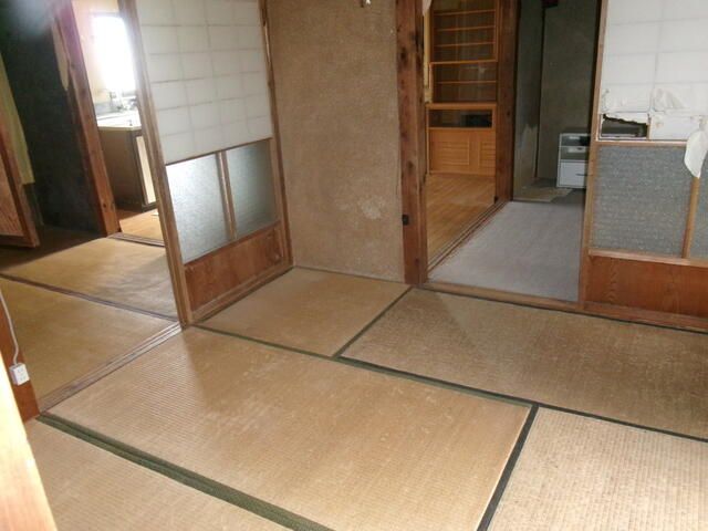 Used Detached House for Sale in Shima City, Mie - 8K, 40sqm - Thumbnail 4