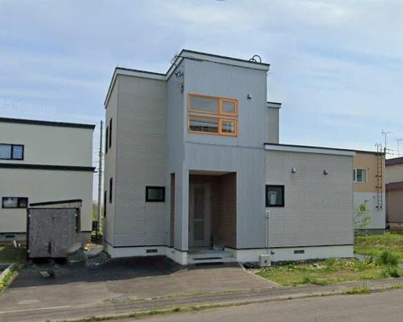 4LDK House with Walk-in Closet in Ebetsu, Hokkaido - Thumbnail 2