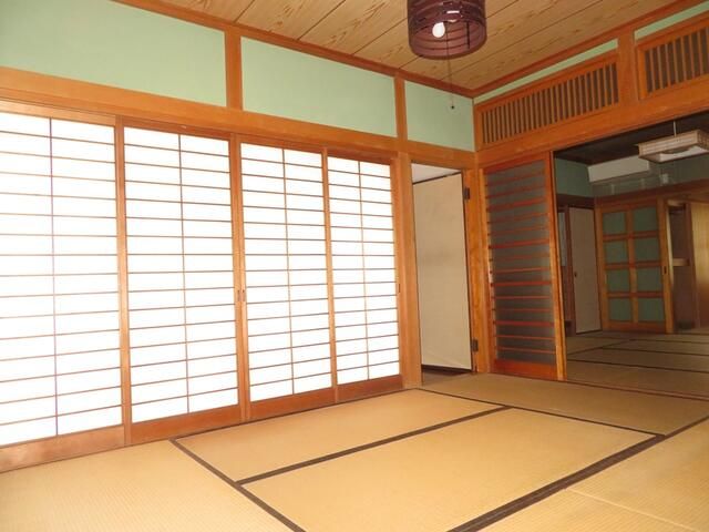 6DK Detached House for Sale in Matsuyama, Ehime - Thumbnail 3
