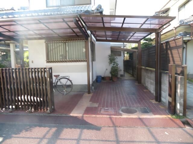 6DK Detached House for Sale in Matsuyama, Ehime - Thumbnail 2