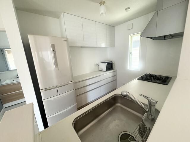 2014-Built 3LDK House for Sale in Yokosuka, Kanagawa - Thumbnail 3
