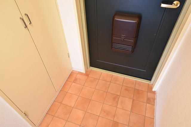 One-Room Apartment for Rent in Suita, Osaka - 3万円 - Thumbnail 2