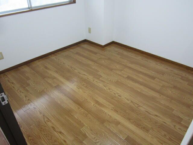 3LDK Apartment with View in Kasama Ibaraki | Grand Hill Asahidai - Thumbnail 3