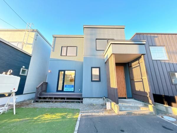 Renovated 4LDK House for Sale in Tomakomai, Hokkaido - Thumbnail 3