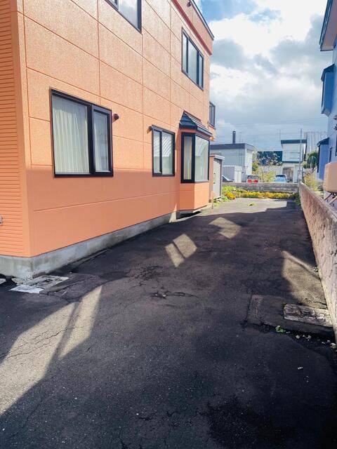 4LDK House for Sale in Ebetsu, Hokkaido - 169.42 sqm - Thumbnail 3