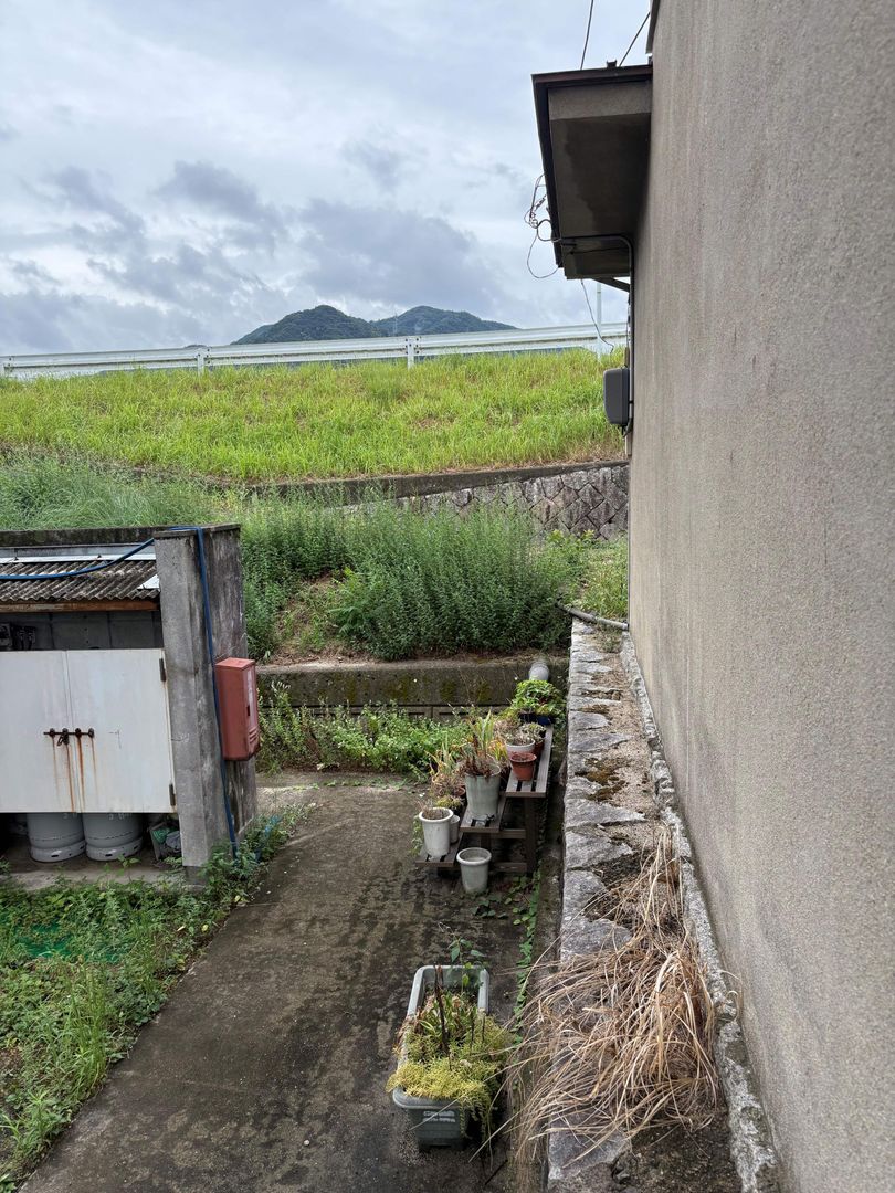 1959 4DK House for Renovation in Fukuyama, Hiroshima - Thumbnail 3