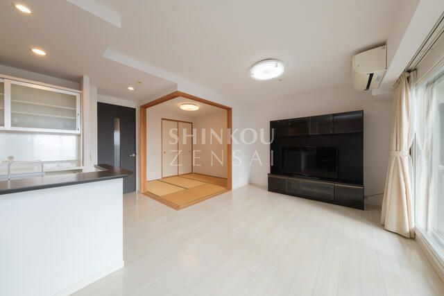 12F 2SLDK Condo with Hakkoda Mountain Views in Aomori - Thumbnail 3