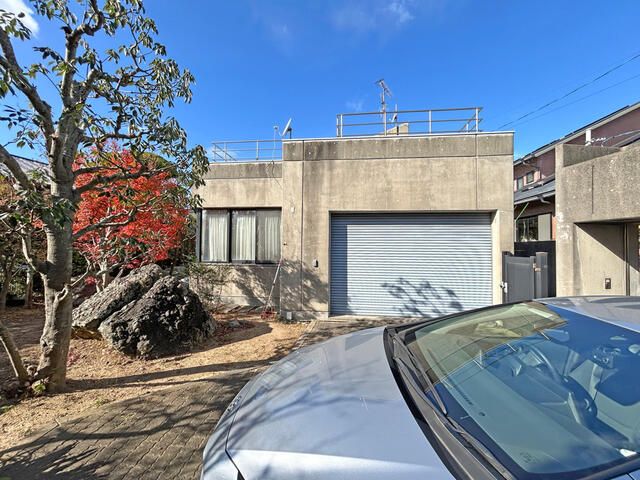 4SLDK RC House for Sale in Matsuyama, Ehime with Sea Views - Thumbnail 2