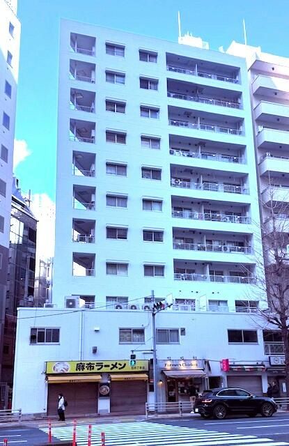 1LDK Apartment for Sale Near Mita Station, Minato, Tokyo - Thumbnail 2