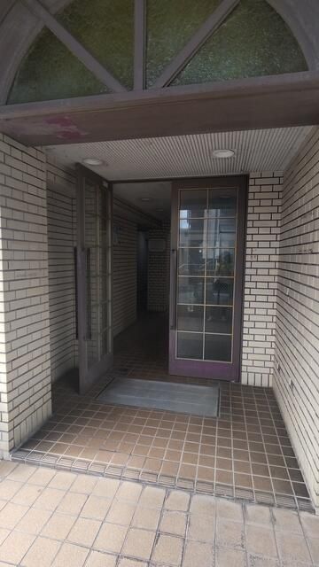 Compact Studio Apartment for Sale in Higashisumiyoshi, Osaka - Thumbnail 4