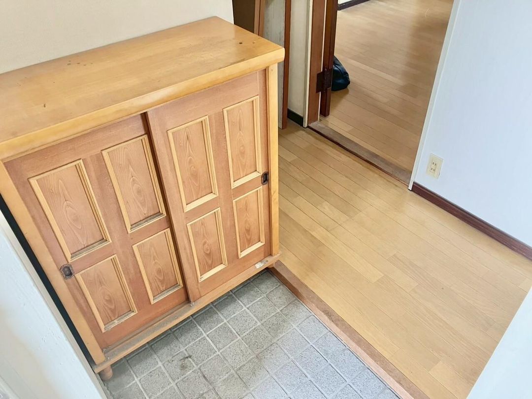 2LDK Apartment for Sale in Ube, Yamaguchi - 60.91 sqm - Thumbnail 2