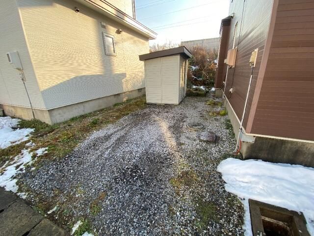 4LDK House for Sale in Hokuto, Hokkaido - Near JR Station - Thumbnail 2