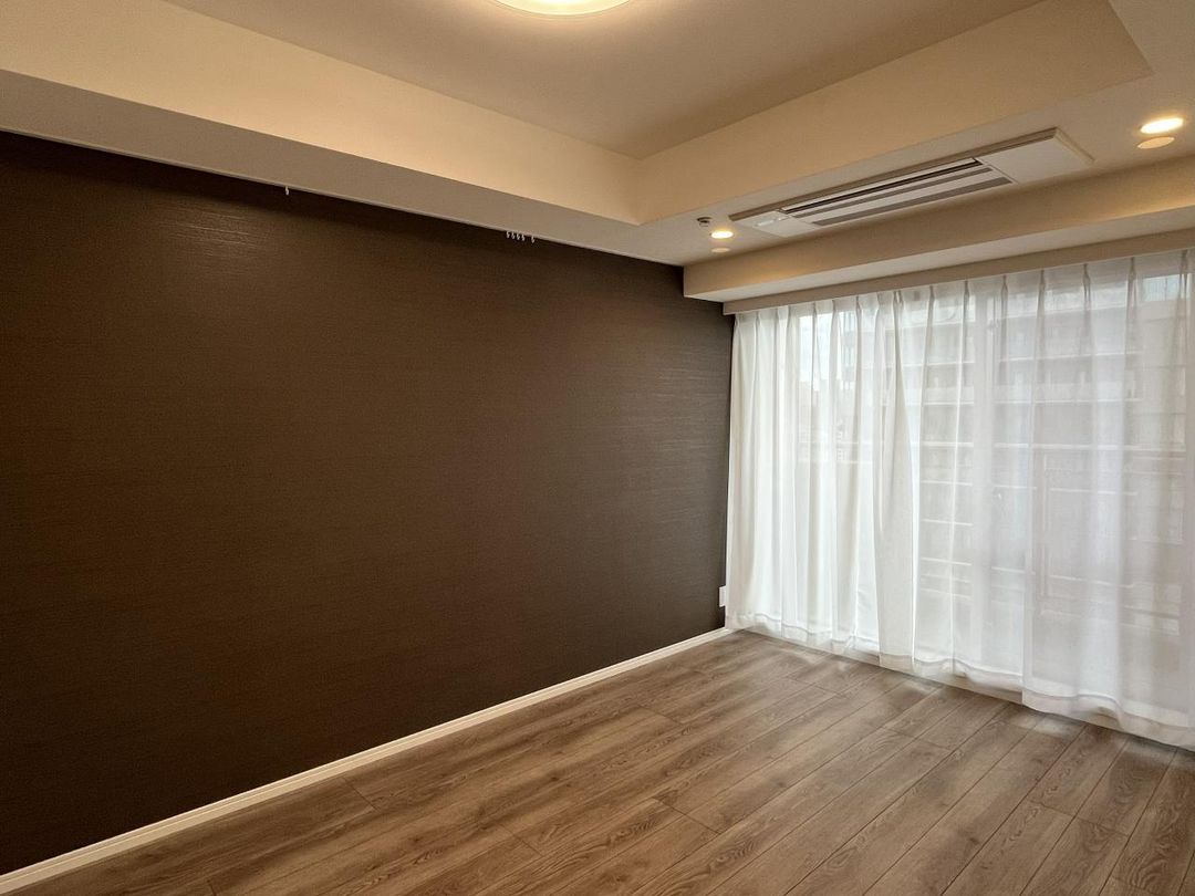 Renovated 2LDK Apartment in Atoras Tower Koishikawa, Bunkyo - Thumbnail 2