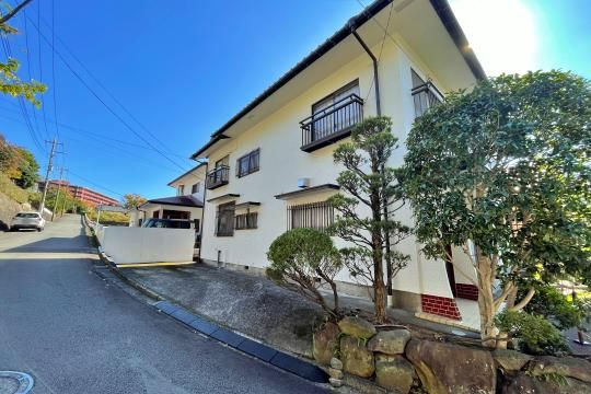 7LDK Hot Spring Villa for Sale in Yugawara, Kanagawa - Thumbnail 3