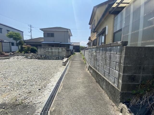 Used 5SDK Detached House in Saijo City, Ehime - Thumbnail 3