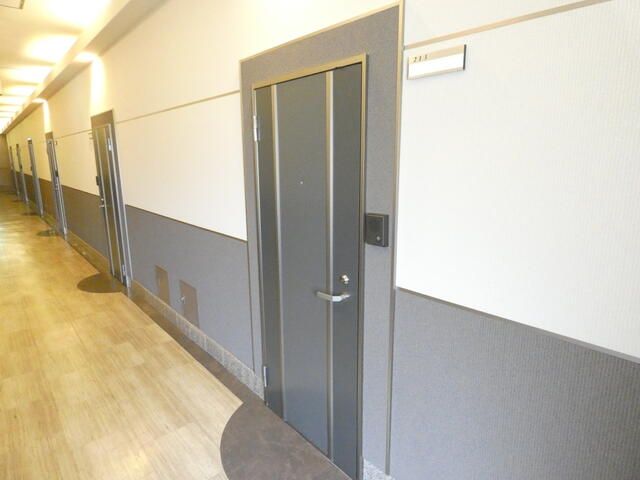 1R Apartment for Rent in Fujiidera, Osaka - Pets OK, Auto-Lock - Thumbnail 2