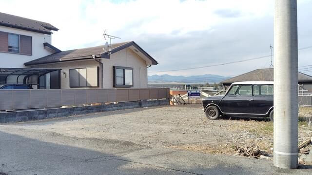 181 sqm Land for Sale in Akiruno City, Tokyo - Thumbnail 3