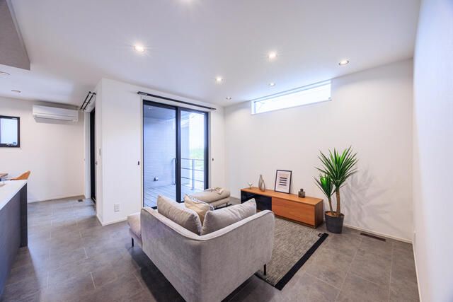 Modern 2024 BELS-Certified House with Solar in Takefu, Aichi - Thumbnail 4
