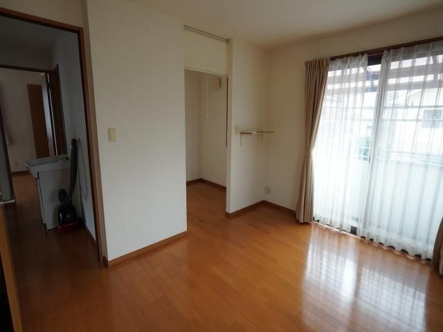 2003 Daiwa House 4SLDK with Solar Power in Toyohashi - Thumbnail 3