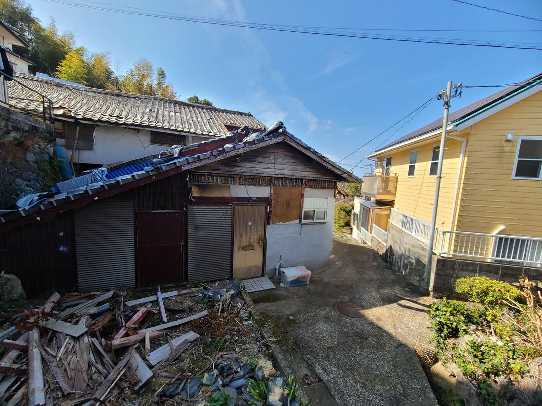 Land for Sale in Nagasaki City's Kazagashira-cho Area - Thumbnail 2